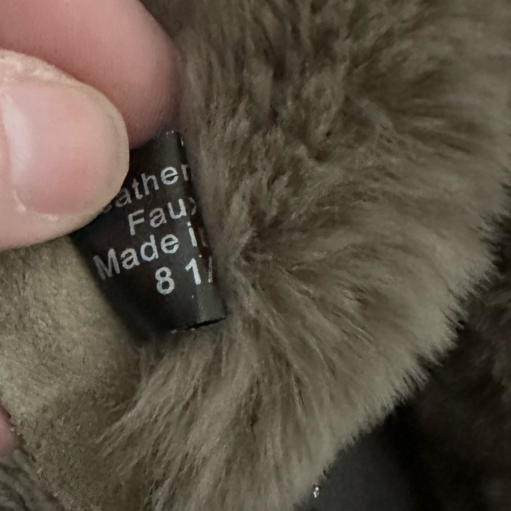 J Slides NYC Henley Waterproof Faux Fur Platform Bootie Boots - Picture 7 of 11